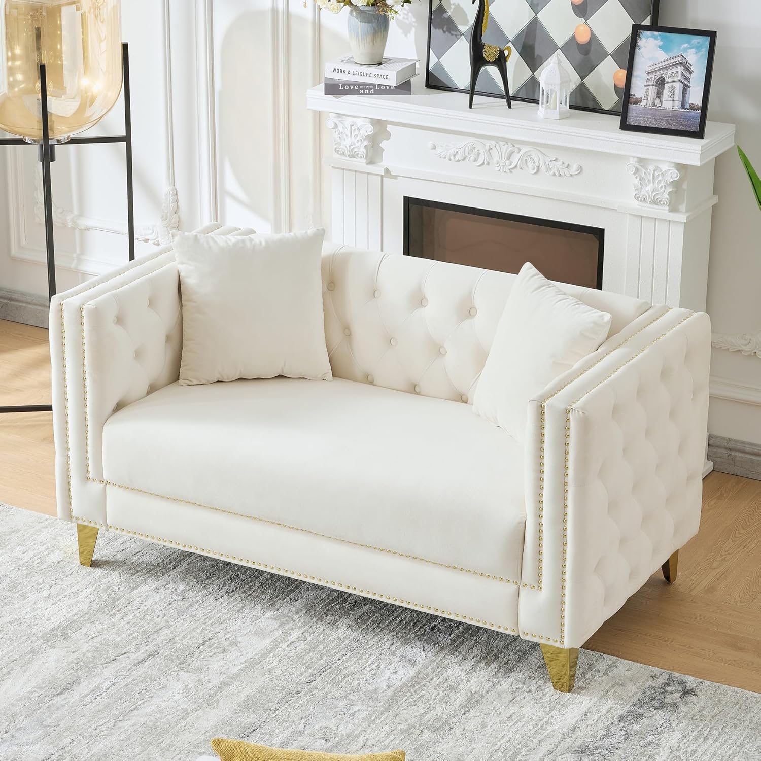 Elegant Velvet Nailhead Sofa – Stylish & Cozy 🛋️✨